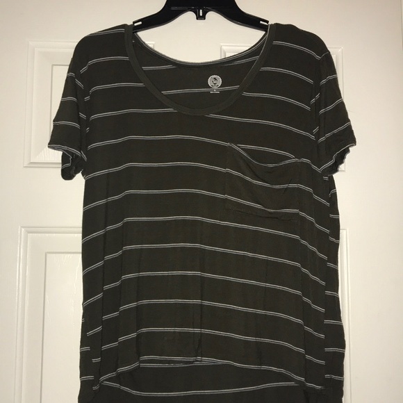 green striped tshirt - Picture 1 of 3
